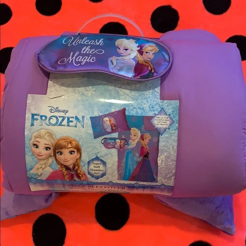🎉last deal🎉Frozen Sleepover Set 3p
